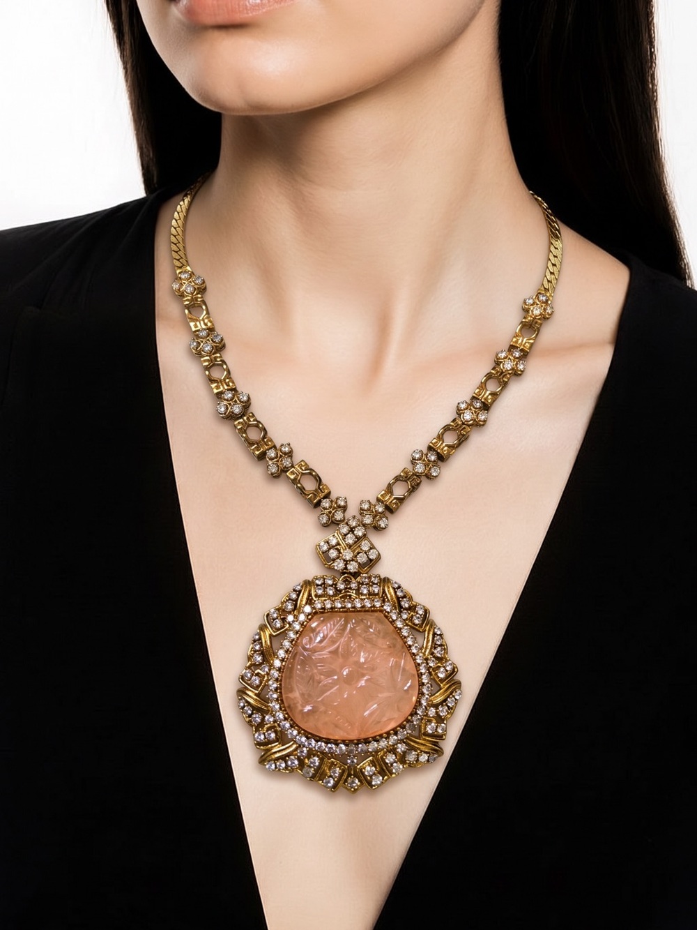 Gold-Plated Statement Necklace with Rose Quartz Pendant set